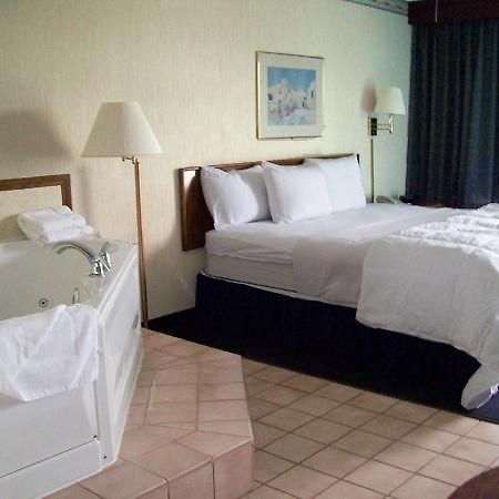 Ridge Crest Hotel West Plains ภายนอก รูปภาพ